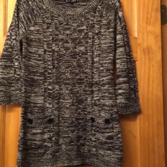 Tunic sweater - Picture 1 of 2